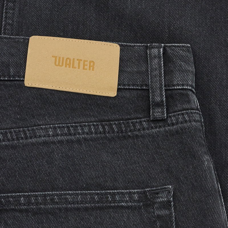Regular Taper Black Jeans