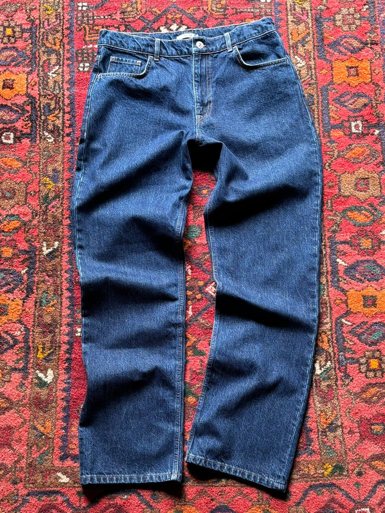 Dark Wash Dead Straight Jean