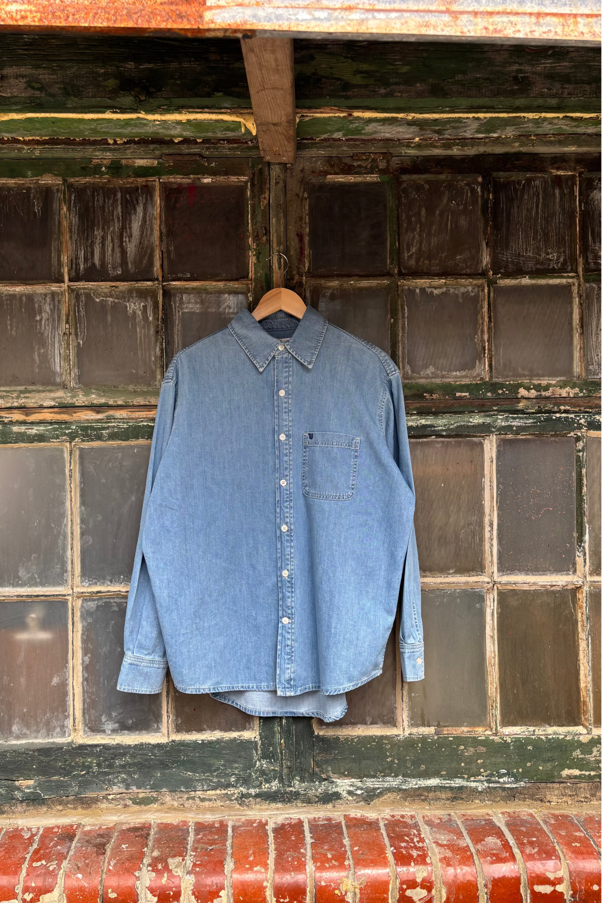 Grandpa Leroy Shirt in Light Wash