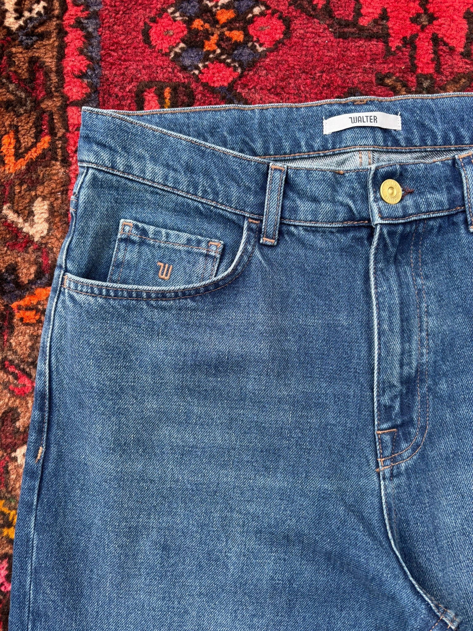 Mid Wash Super Relax Jean