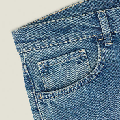 Dead Straight Jeans in Mid Wash