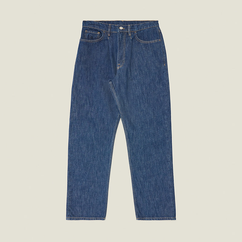 Pleat Relax jean in Rinse Wash