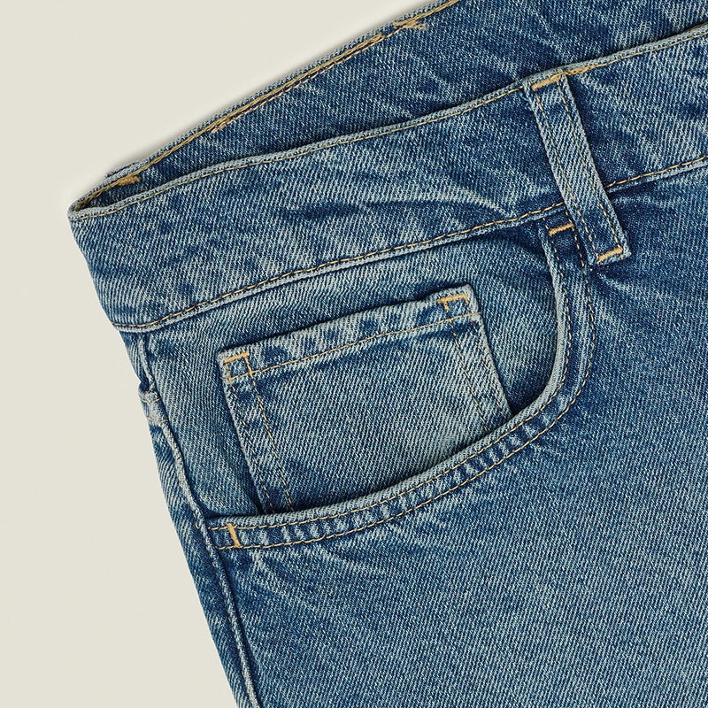 Regular Taper Jean in Mid Wash