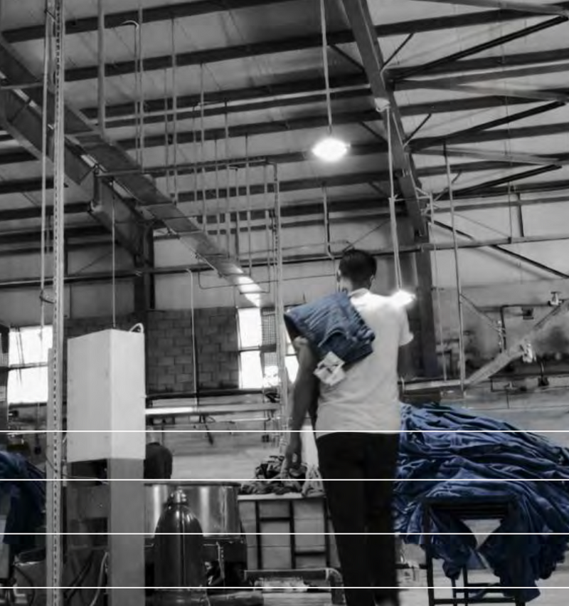Image — 4:3 — Factory floor / production line