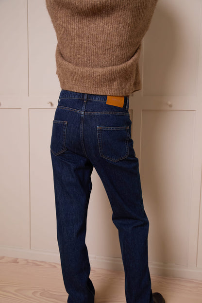 Dead Straight Jeans in Dark Wash Denim