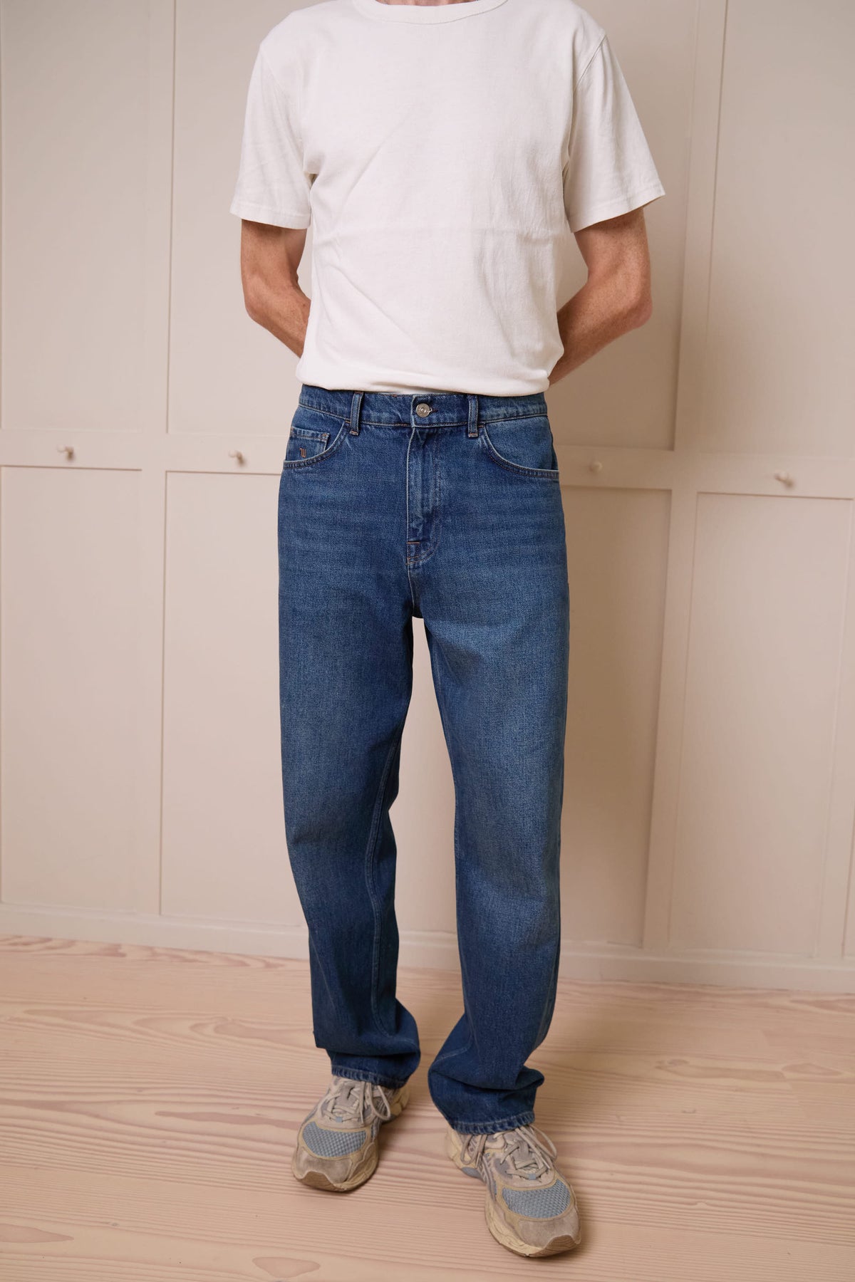 Super Relax Jean in Mid Sand Wash